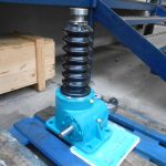 Segor Industries - Vérins mécaniques et renvois d'angle